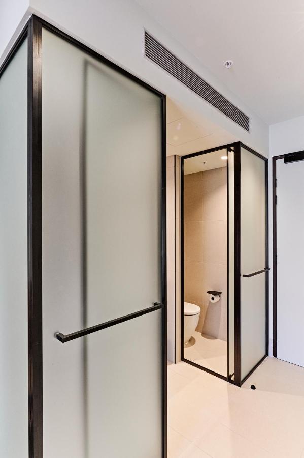 Central Club Hotel - North Melbourne — Photos 1